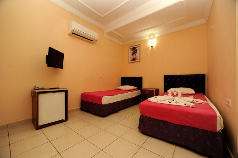 Sayanora Hotel Side Bagian luar foto