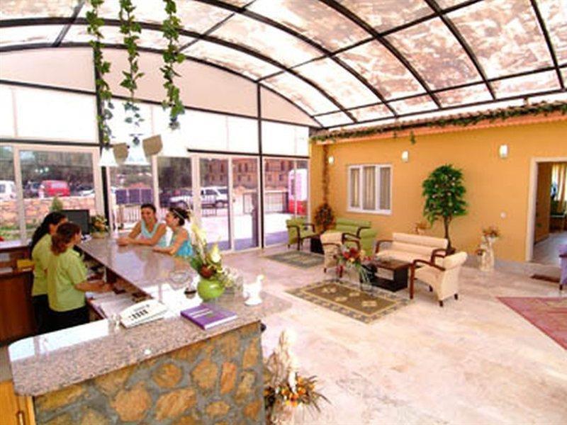 Sayanora Hotel Side Bagian luar foto
